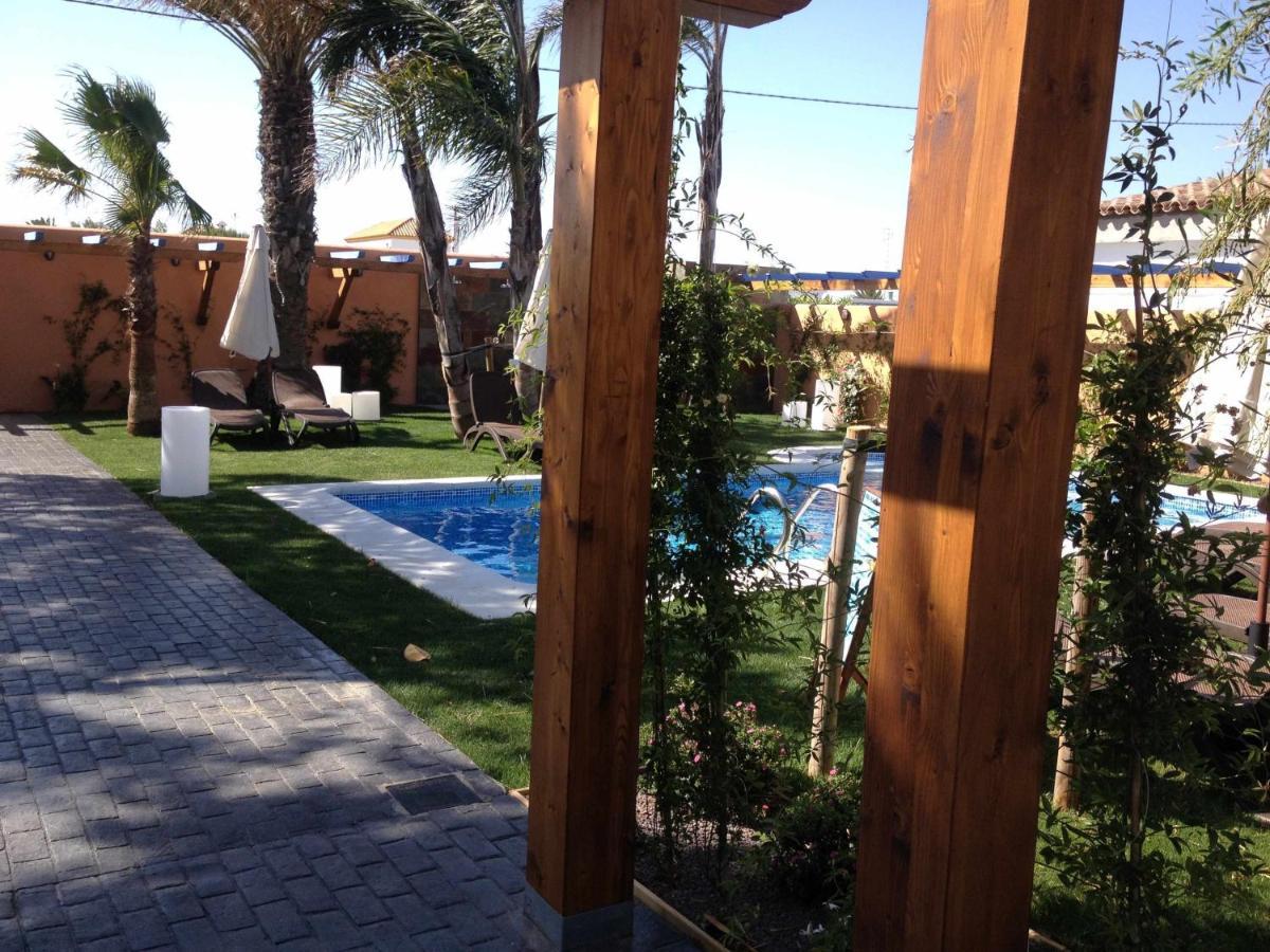 Casa Bungalows Con Jardin Privado Y Piscina Compa Cádiz Kültér fotó